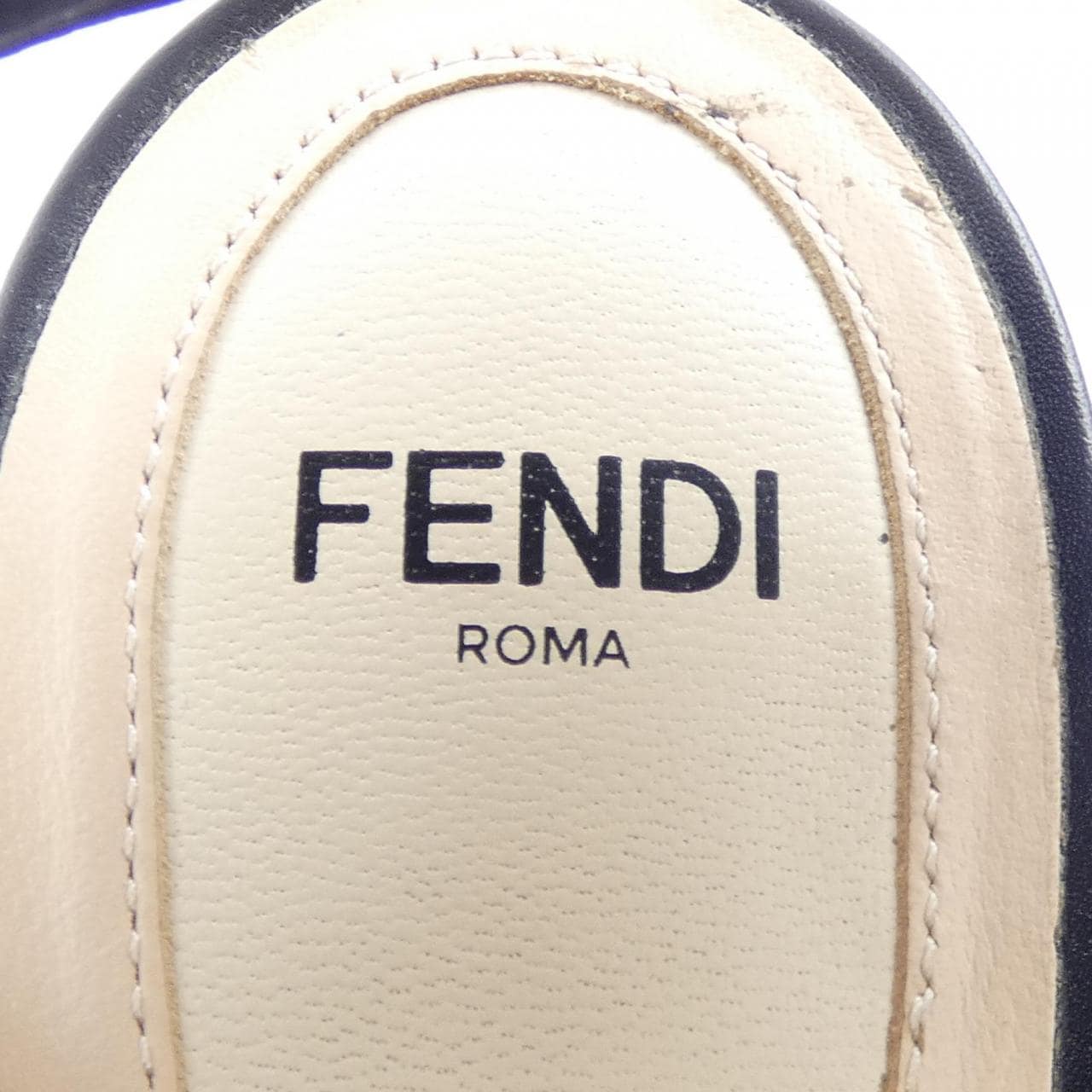 フェンディ FENDI パンプス
