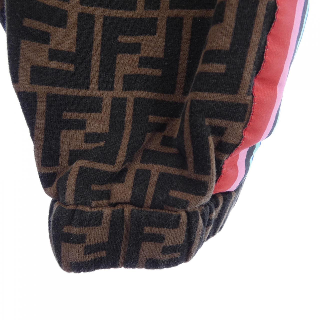 フェンディ FENDI FB0496 A905 パンツ