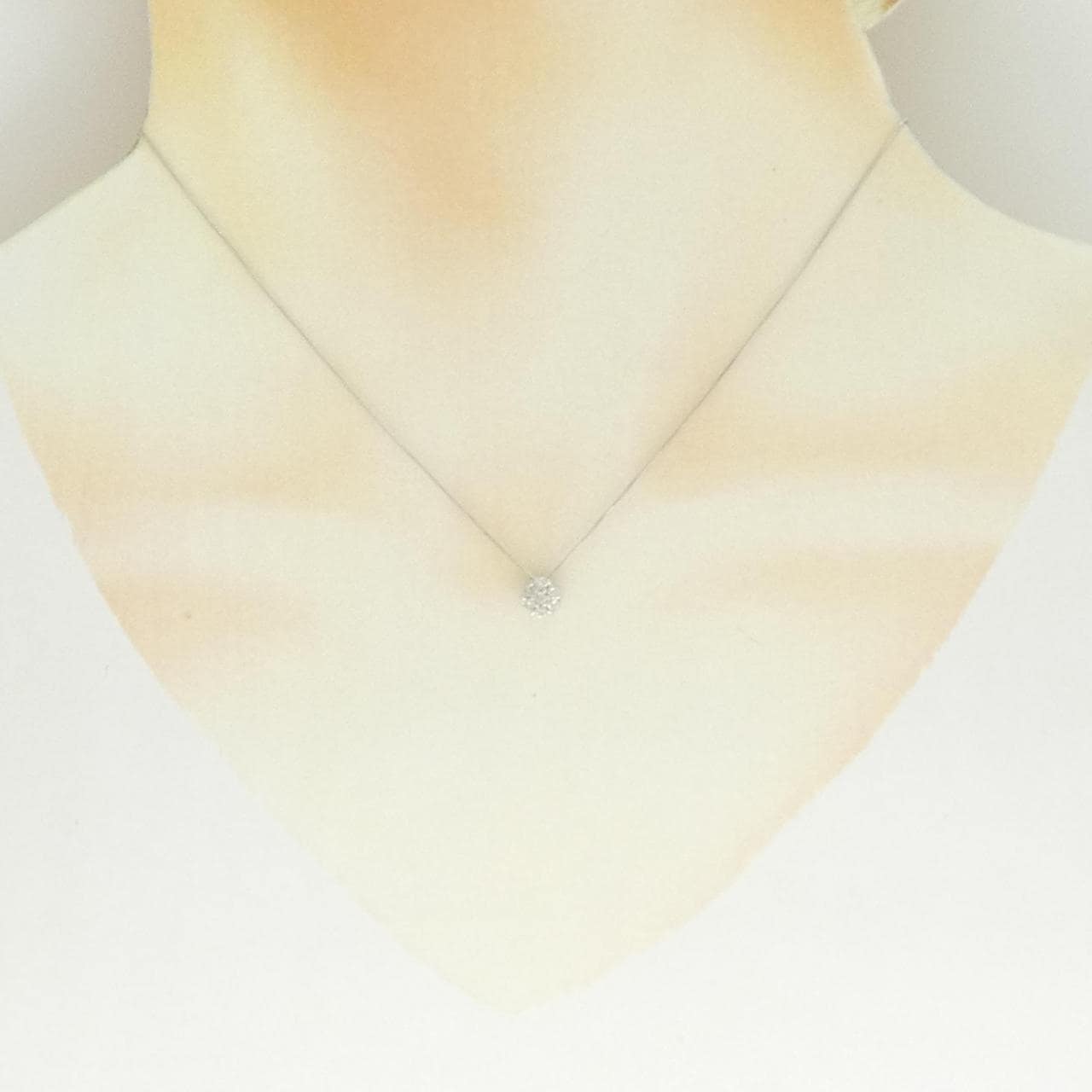 K18WG フラワー ダイヤモンド ネックレス 0.20CT
