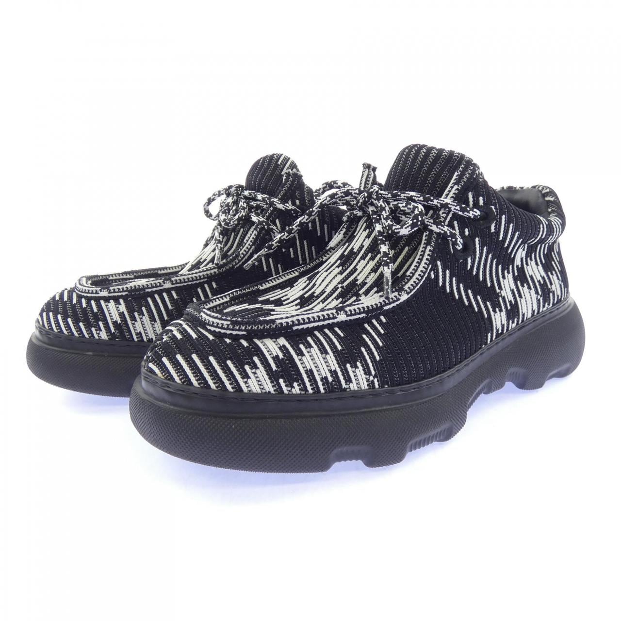 バーバリー BURBERRY スニーカー