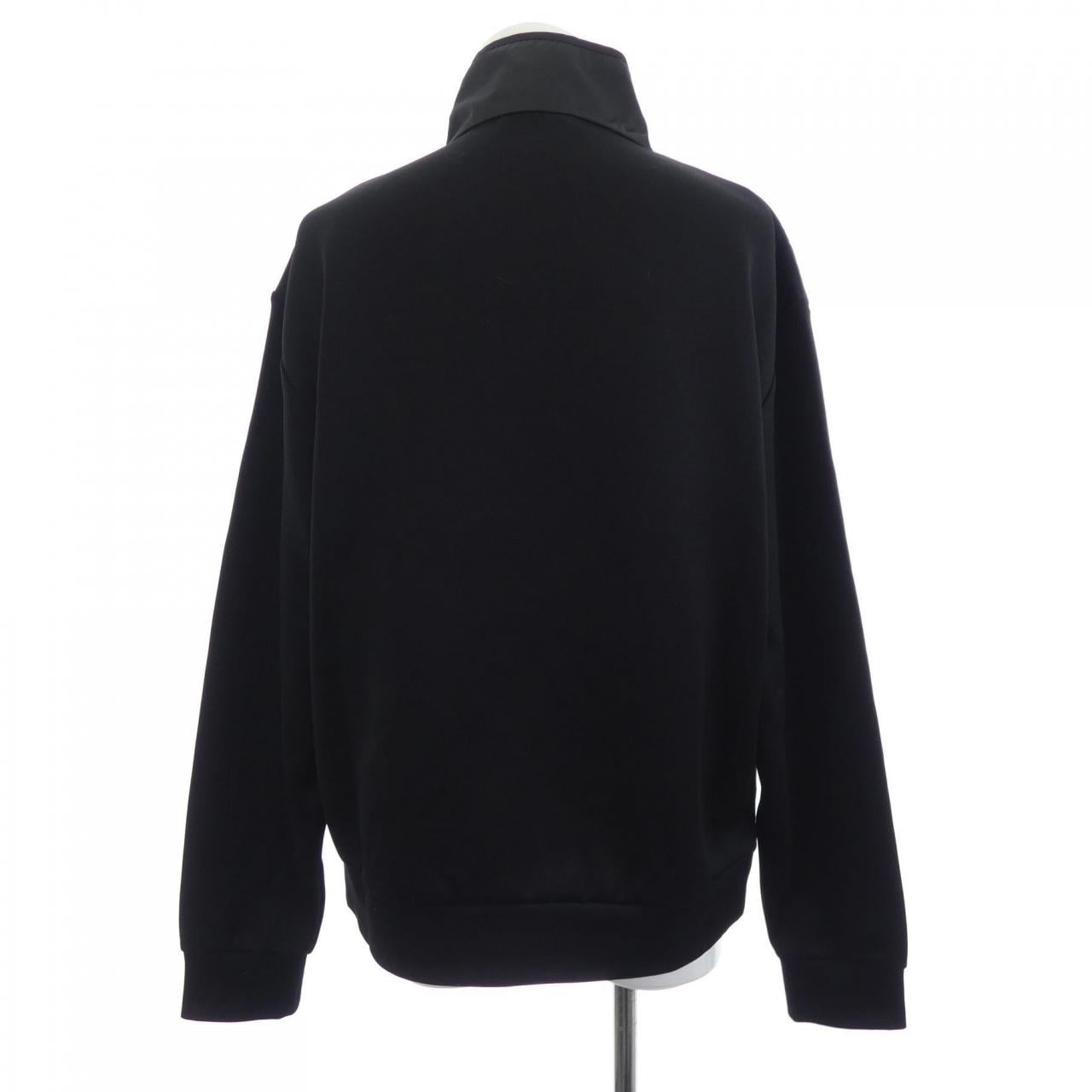 プラダ PRADA トライアングルロゴ UJL20D SOOO 11JE トップス