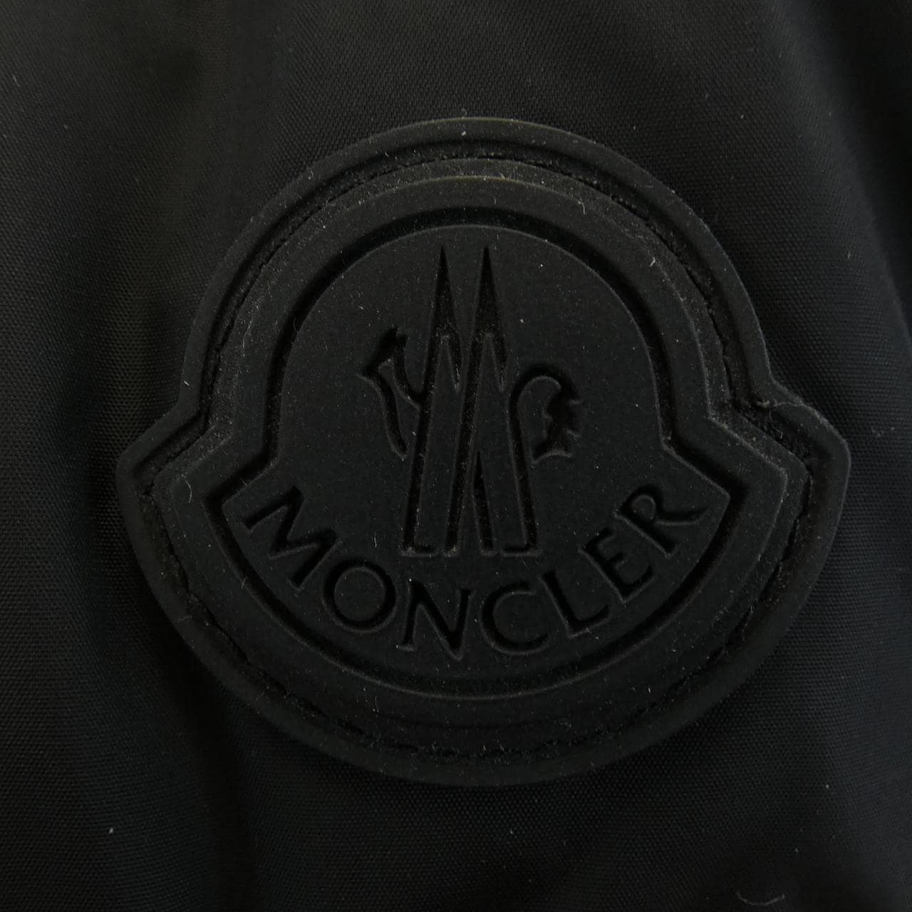 MONCLER蒙克勒羽绒服