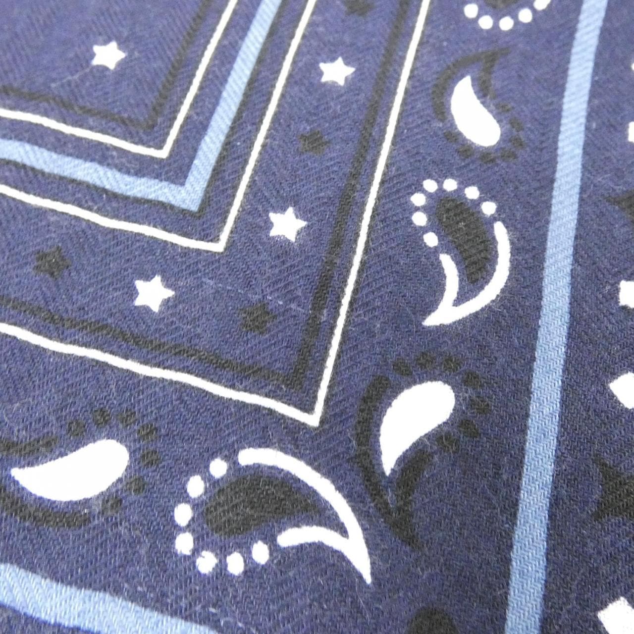 エルメス カレ アッシュ スカーフ