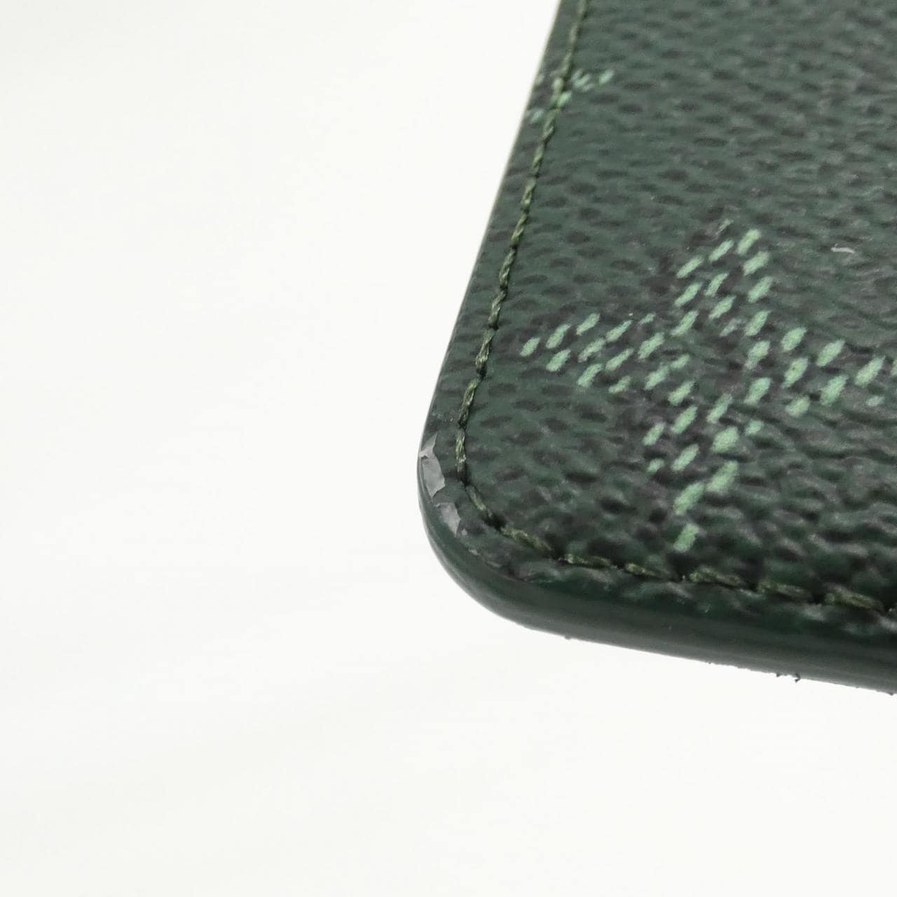 ルイヴィトン モノグラム ヘリテージ ポルト カルト マグネット M26949 カードケース