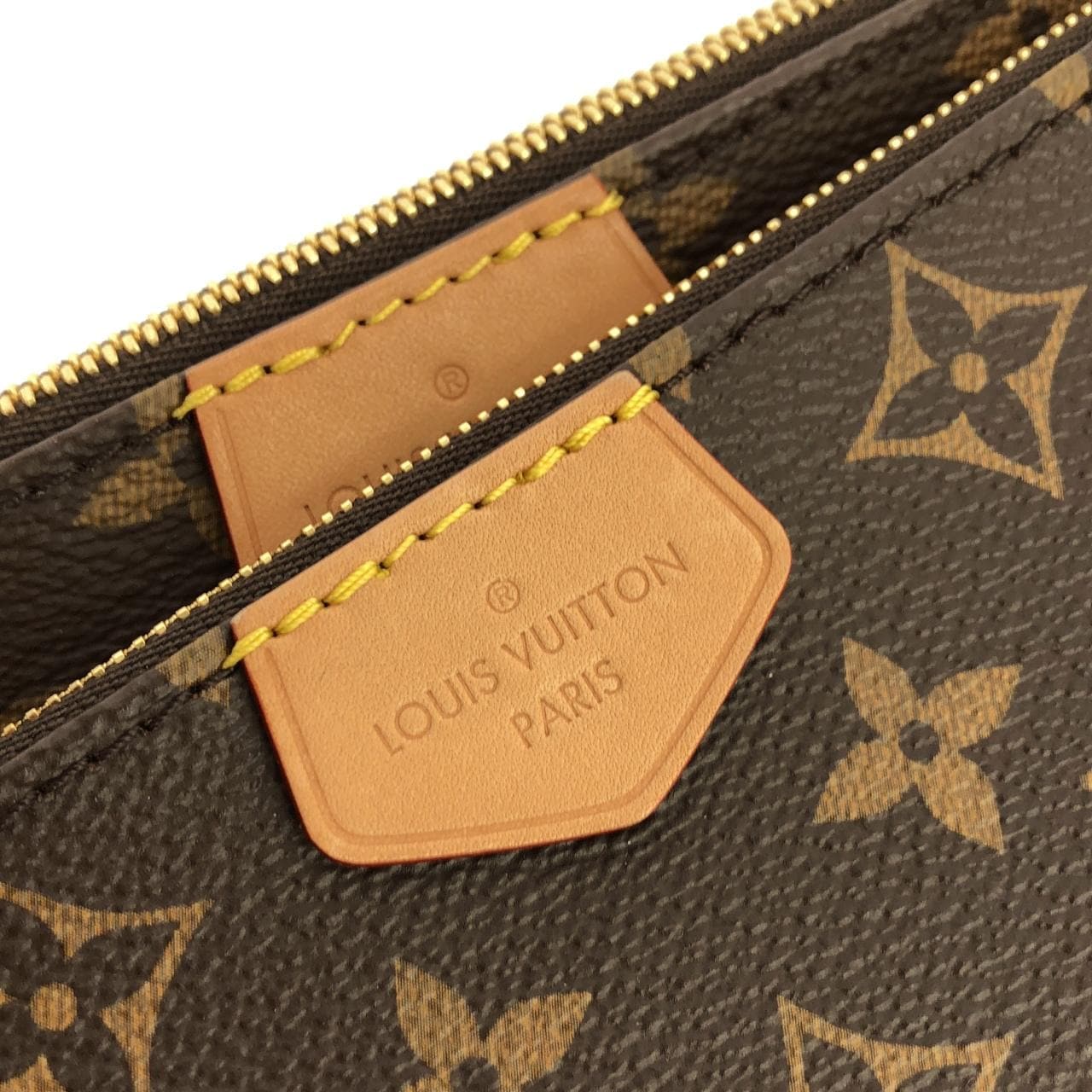 ルイヴィトン モノグラム ミュルティ ポシェット アクセソワール M44840 ショルダーバッグ