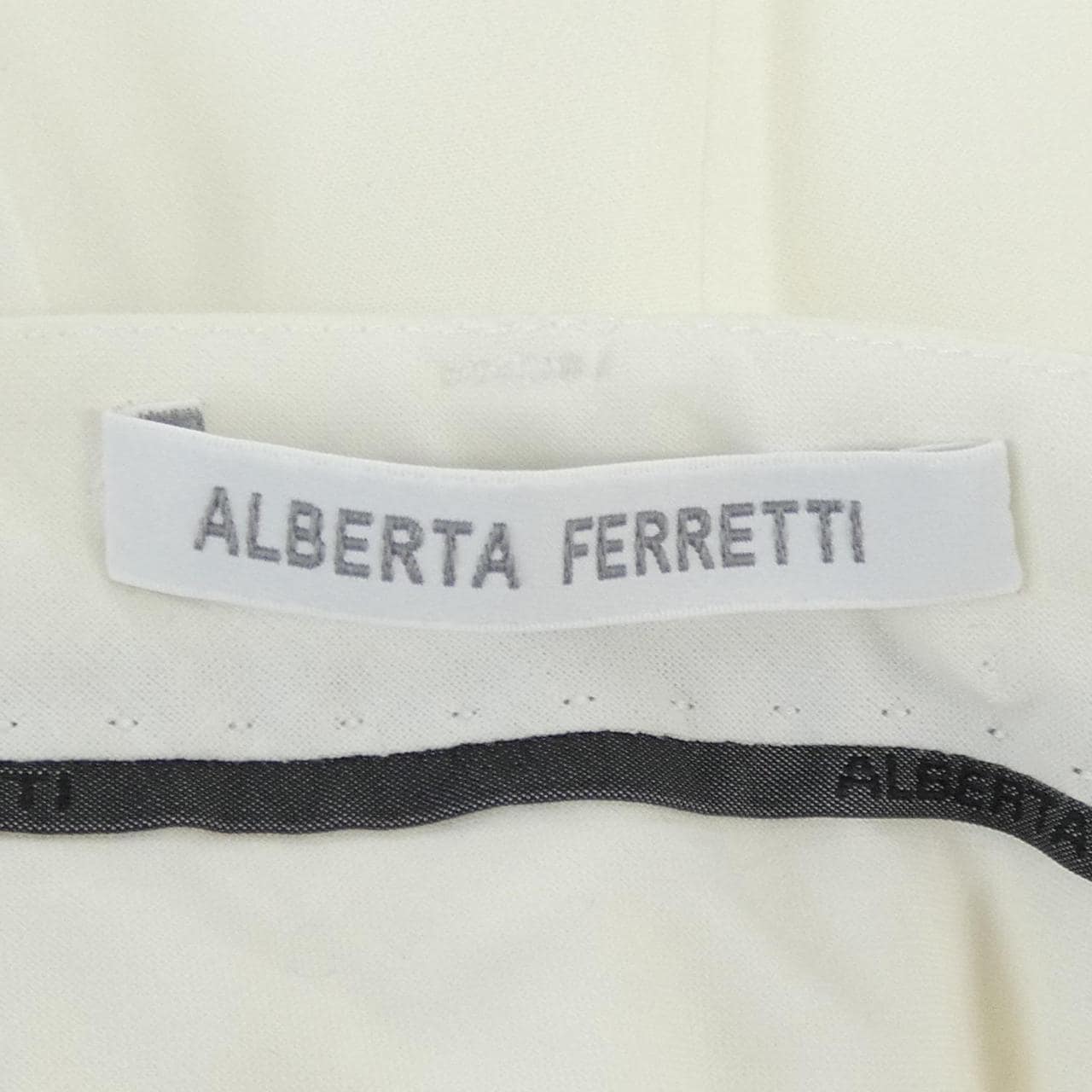 アルベルタフェレッティ ALBERTA FERRETTI パンツ