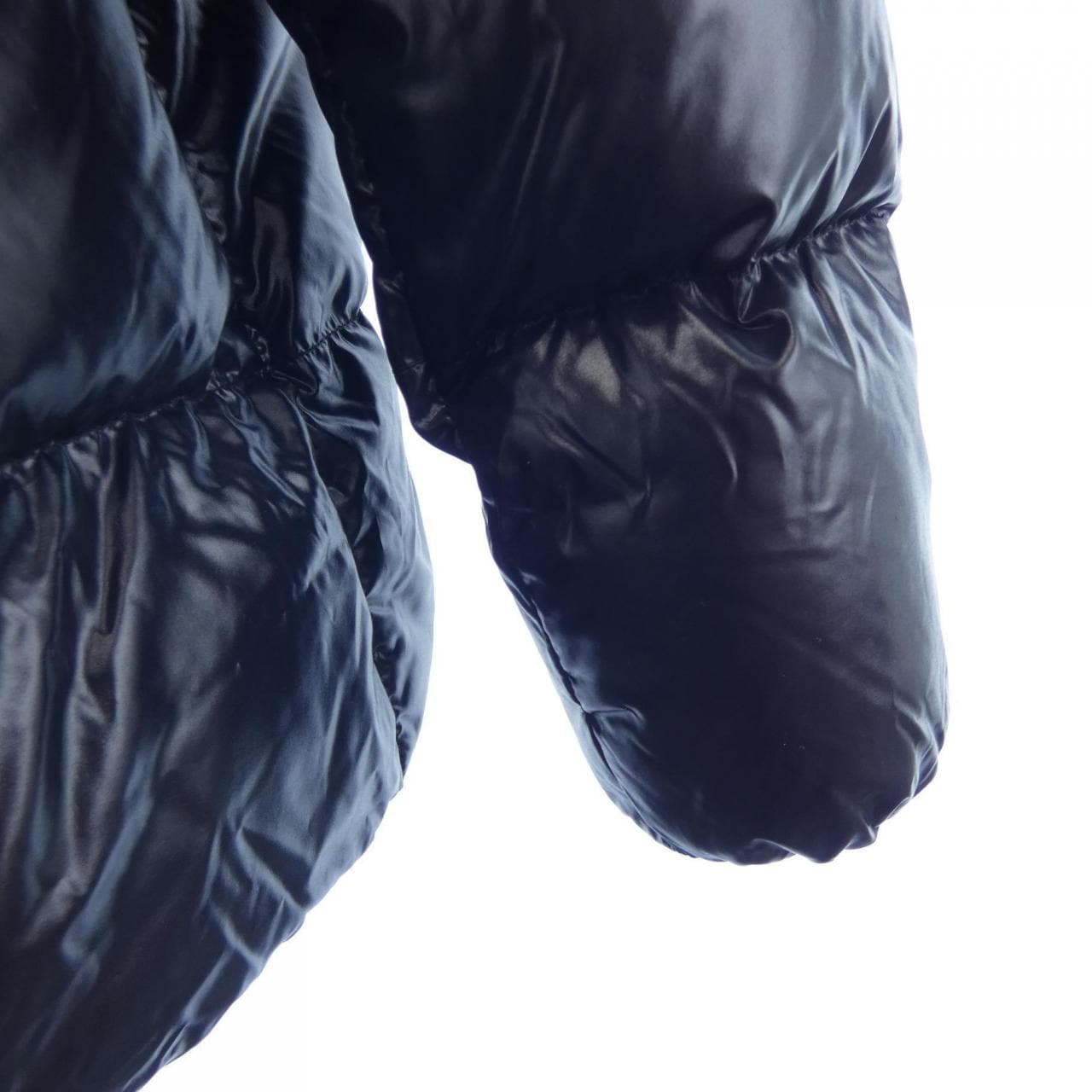 モンクレール MONCLER LAICHE ダウンジャケット