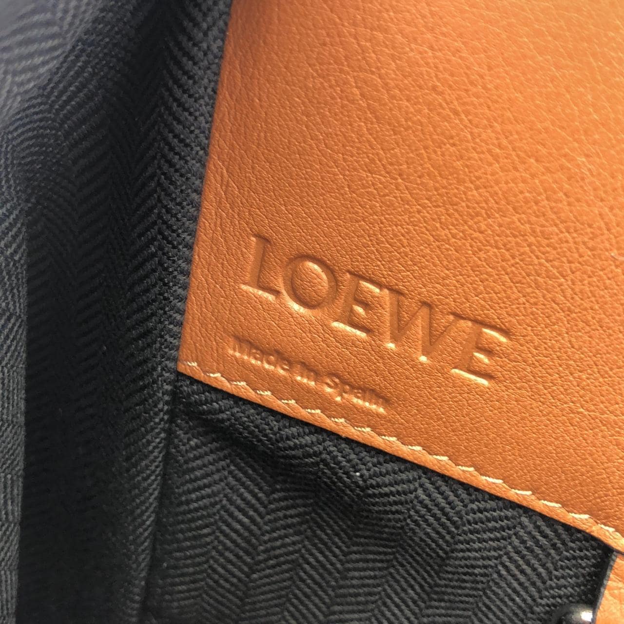 ロエベ ハンモック ミディアム 387 30 T38 ショルダーバッグ