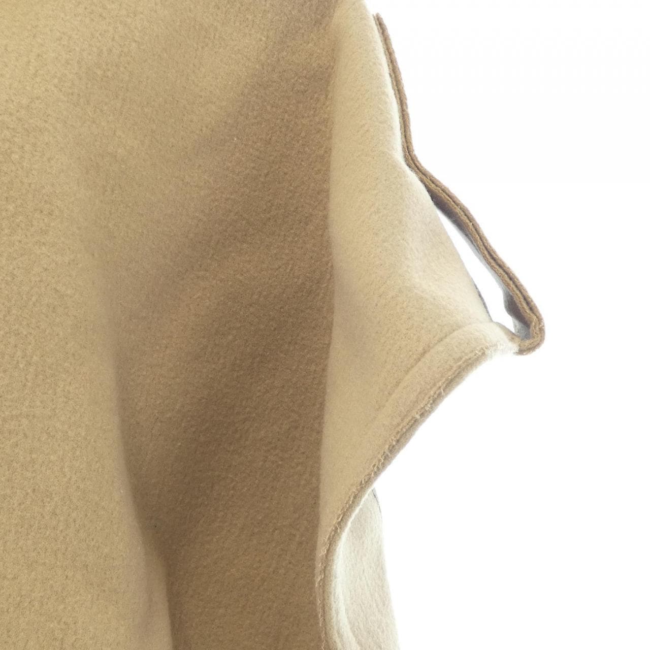 セリーヌ CELINE ケープ