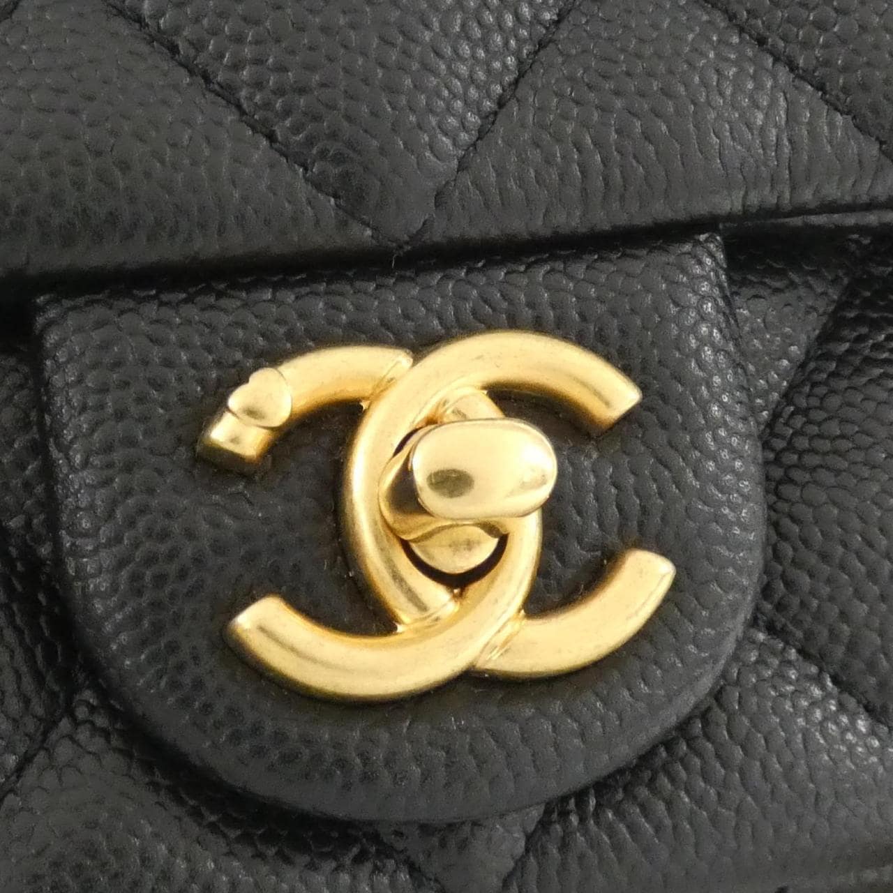 CHANEL AS3828 Shoulder Bag