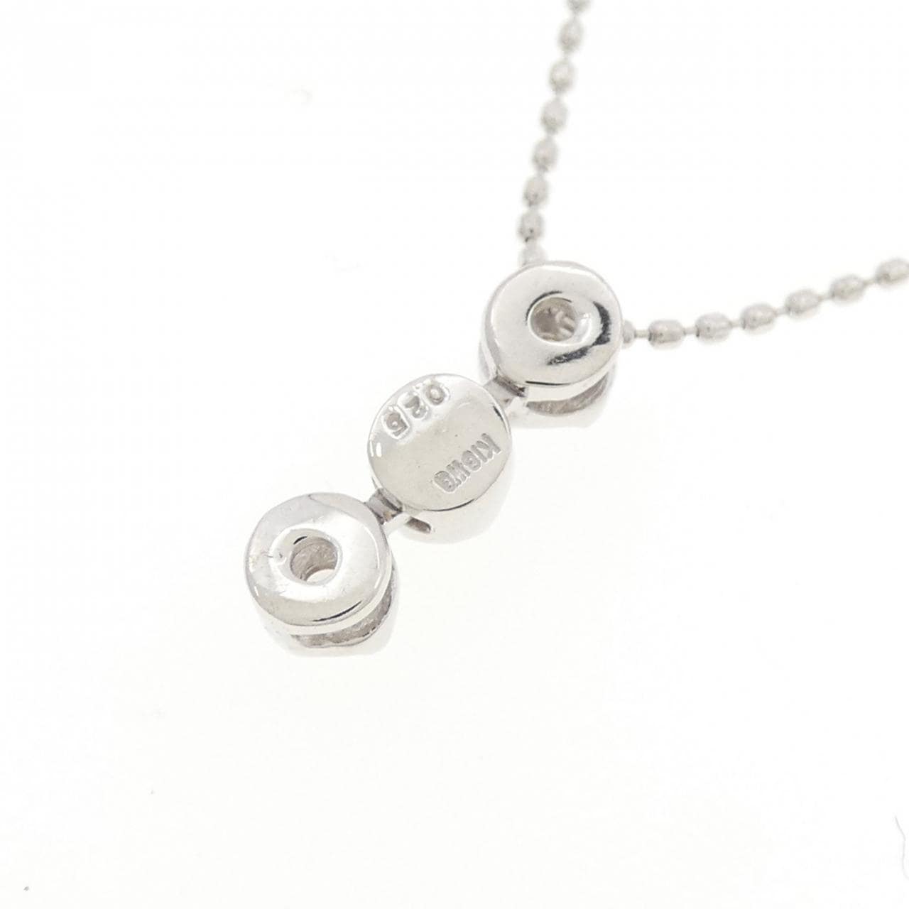 K18WG スリーストーン ダイヤモンド ネックレス 0.25CT