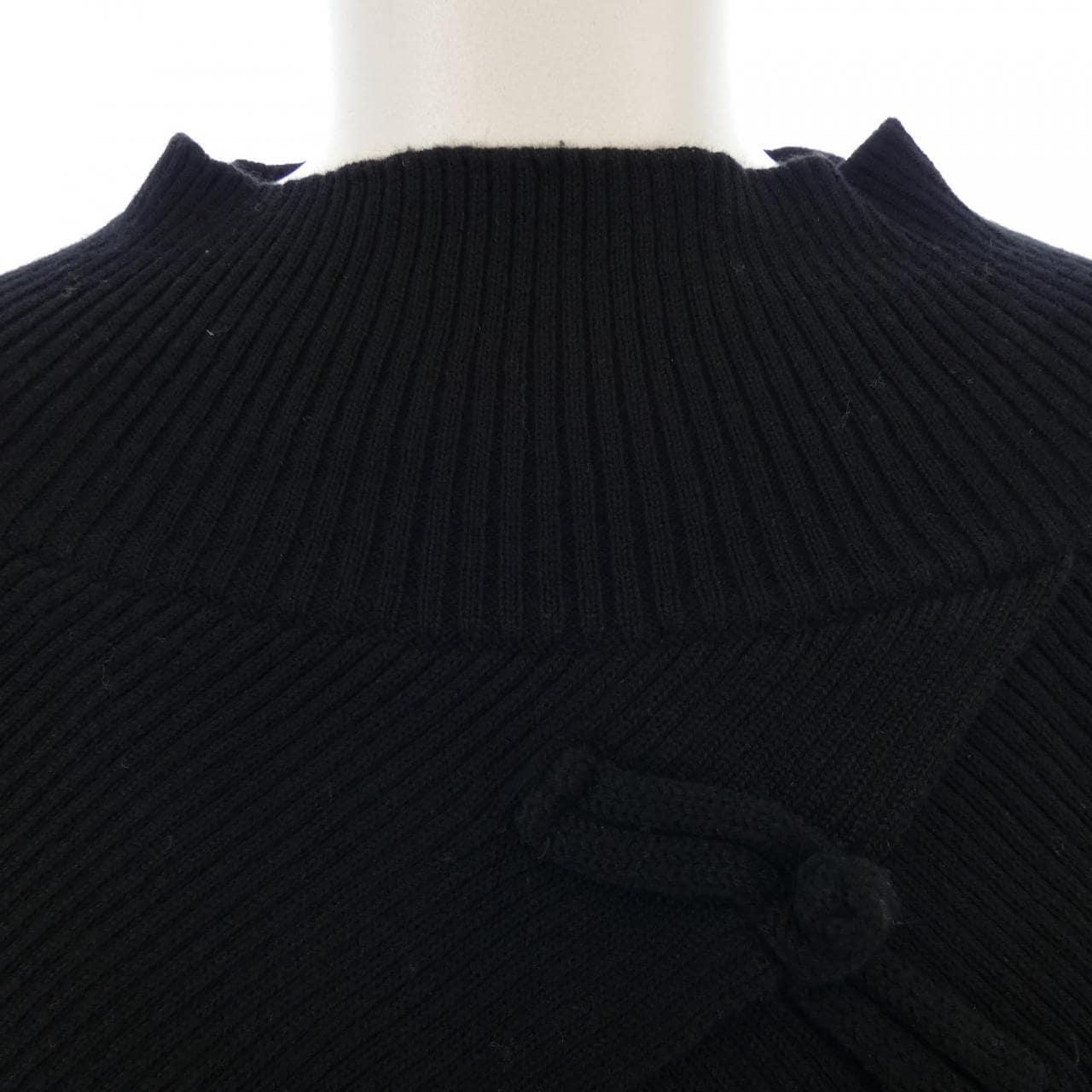 ヴィヴィアンタム VIVIENNE TAM 12275178 ニット