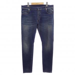 バルマン BALMAIN W7H9008T132 ジーンズ