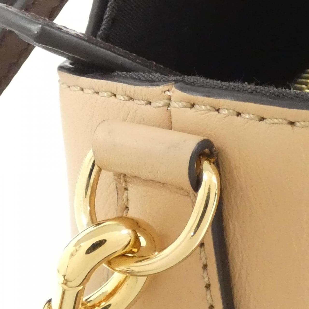 フェンディ バイ ザ ウェイ ミディアム 8BL146 5QJ バッグ