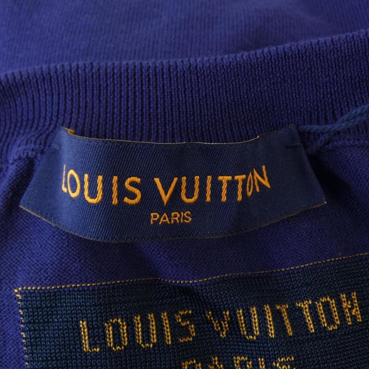 ルイヴィトン LOUIS VUITTON グラフィックショートスリーブクルーネック HNN20WJS5 Tシャツ