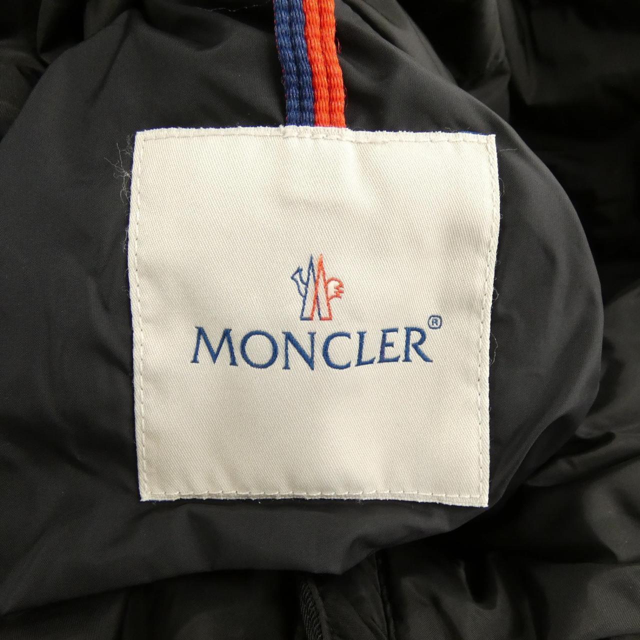 モンクレール MONCLER SANGLIER ダウンジャケット