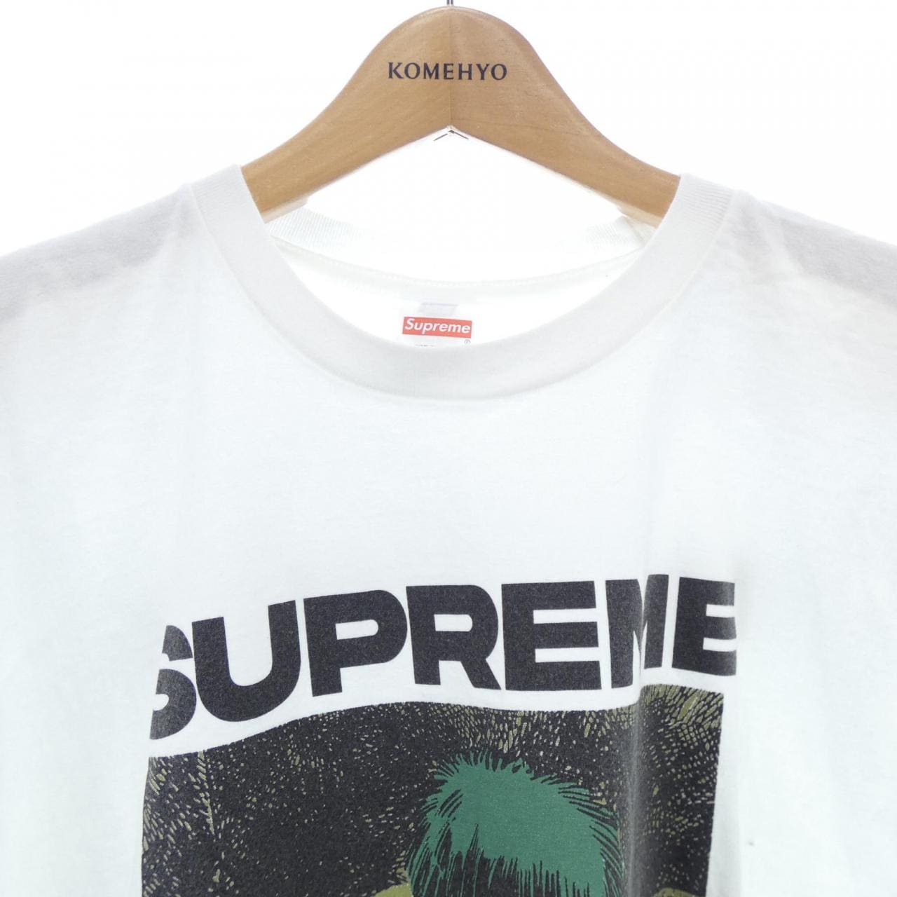 SUPREME Supreme T-shirt