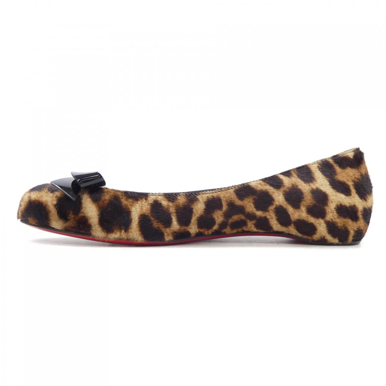 クリスチャンルブタン CHRISTIAN LOUBOUTIN フラットシューズ