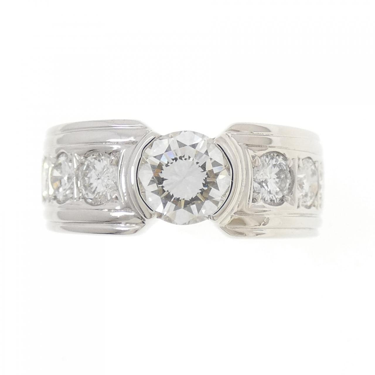 PT900 ダイヤモンド リング 0.983CT