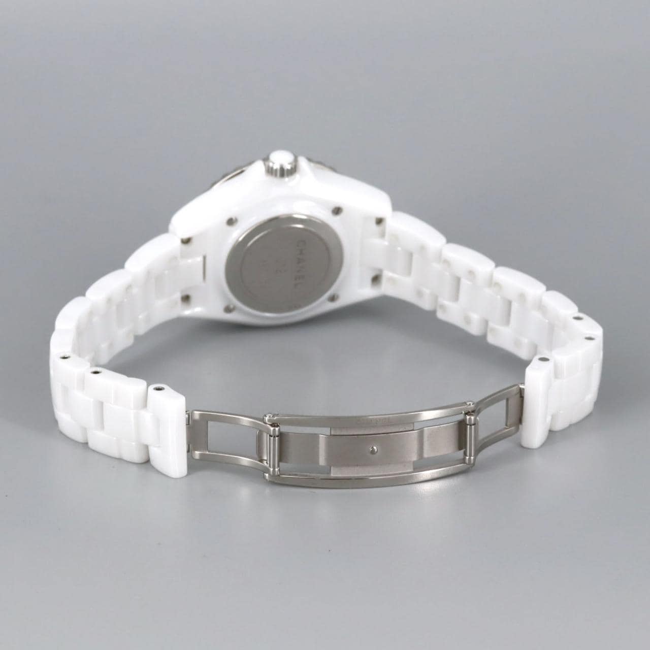 シャネル J12 33mmセラミック・12P H5704 セラミック クォーツ