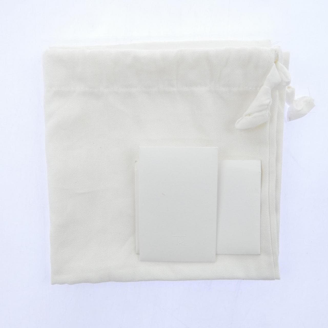 ザロウ THE ROW E/W INDIA W2120 L129 BAG