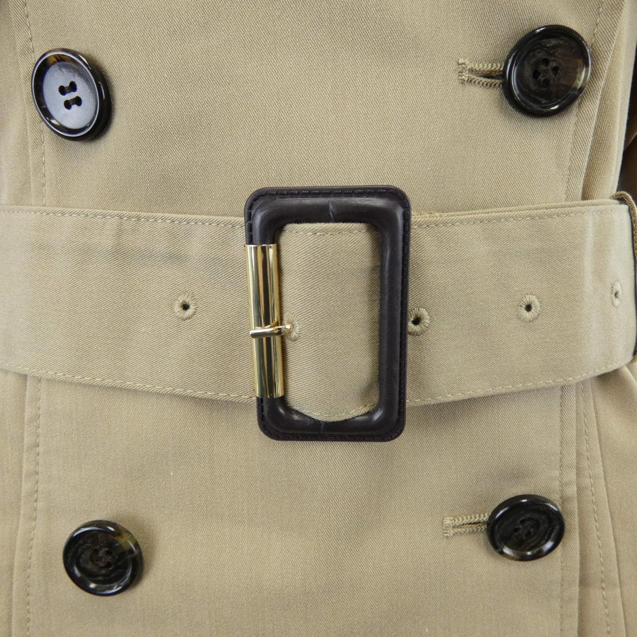 Apuweiser-riche外套