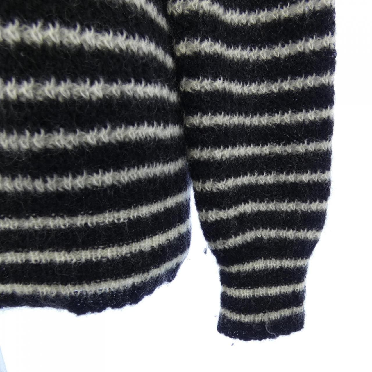 サンローラン SAINT LAURENT 632146　YARX2 ニット