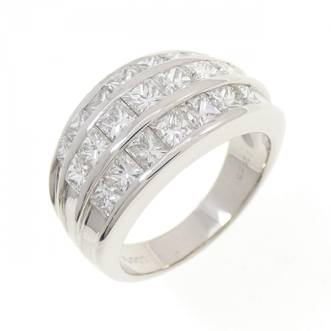 PT900 ダイヤモンド リング 2.55CT