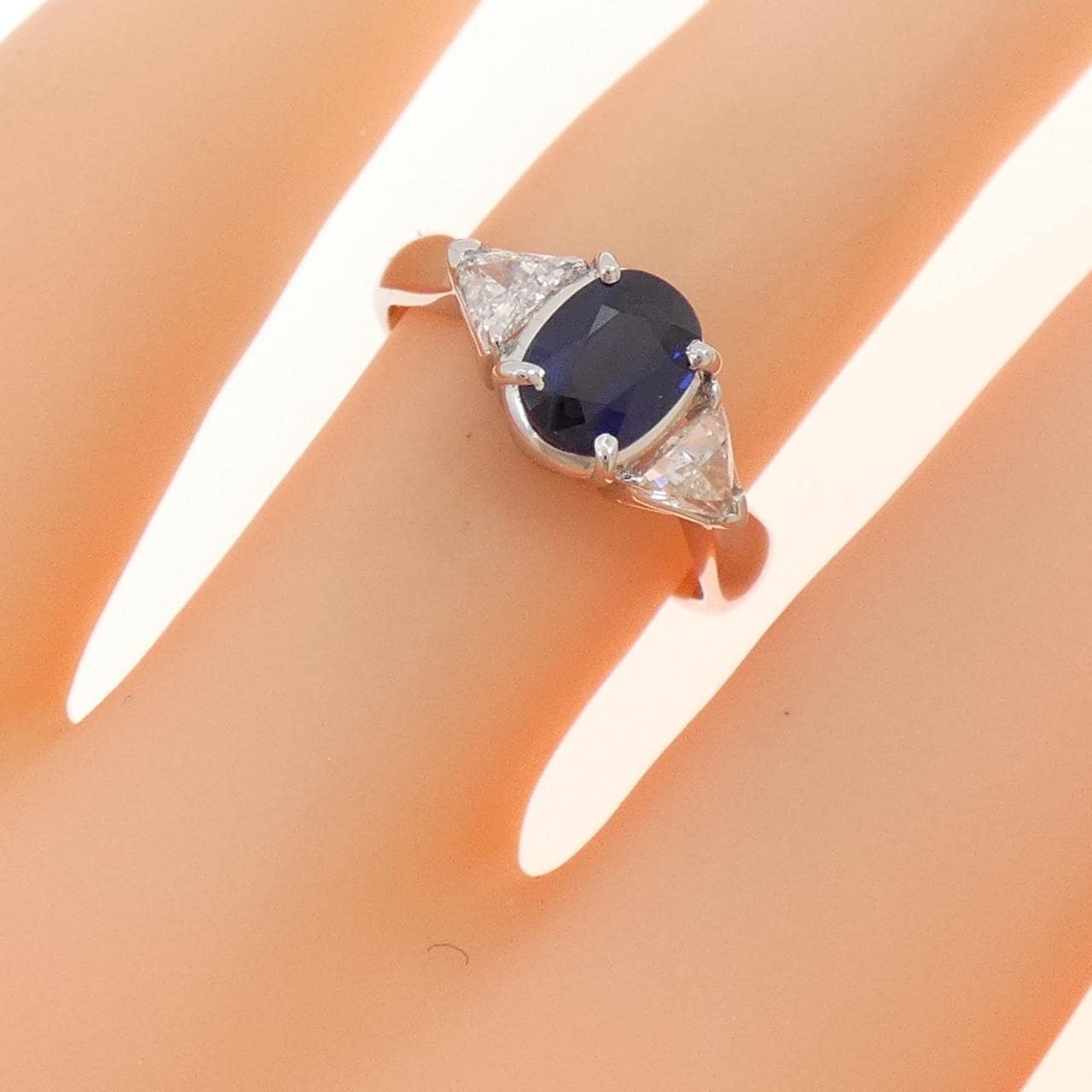 PT900 サファイヤ リング 0.87CT