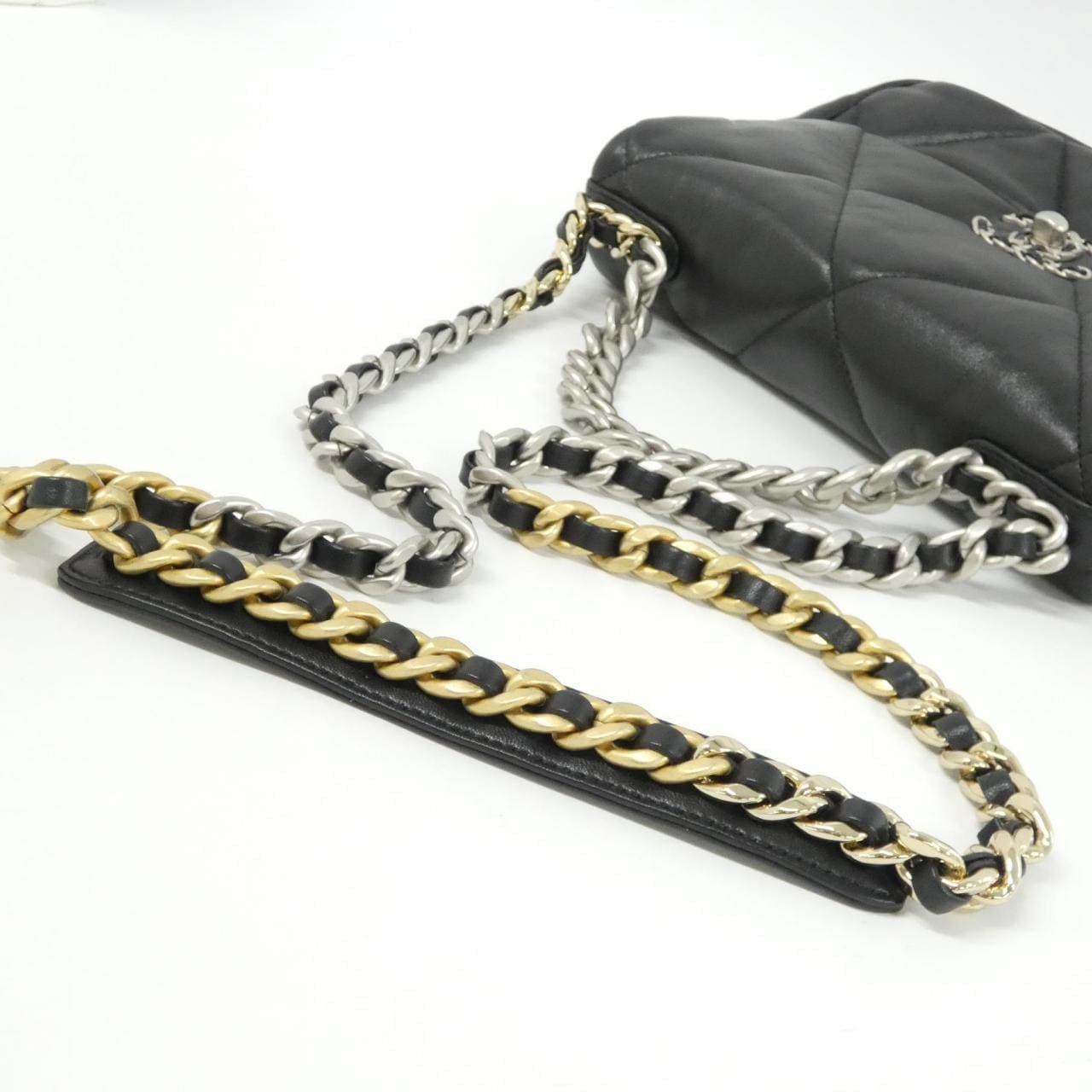 シャネル シャネル19 ライン AS1160 ショルダーバッグ