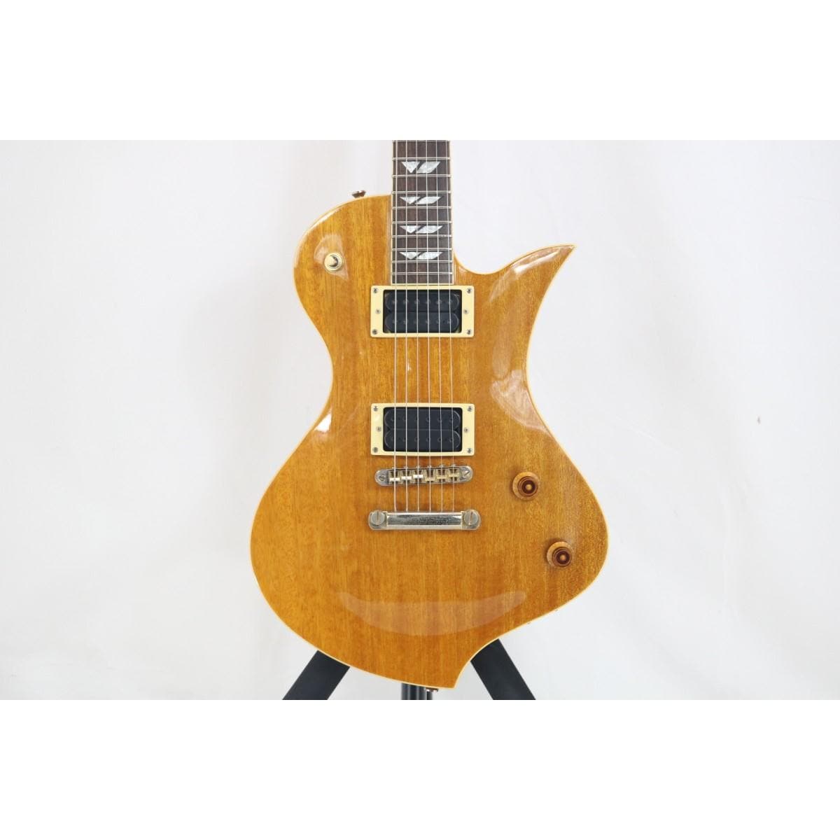 ＦＥＲＮＡＮＤＥＳ　　ＲＡＶＥＬＬＥ　ＤＥＬＵＸＥ　ＫＯＲＩＮＡ