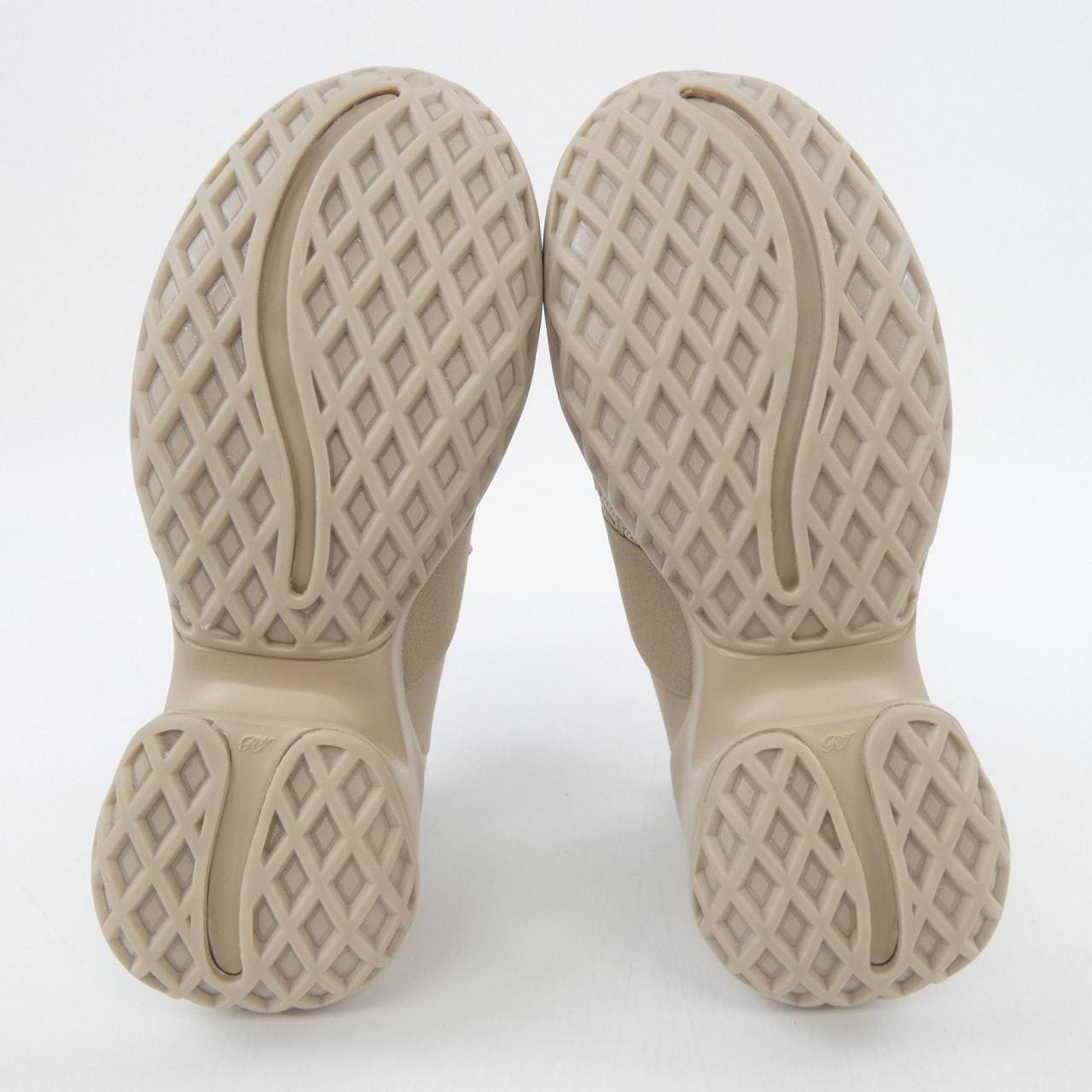 ロジェヴィヴィエ ROGER VIVIER ヴィ ヴ ラン ストラスバックル スニーカー