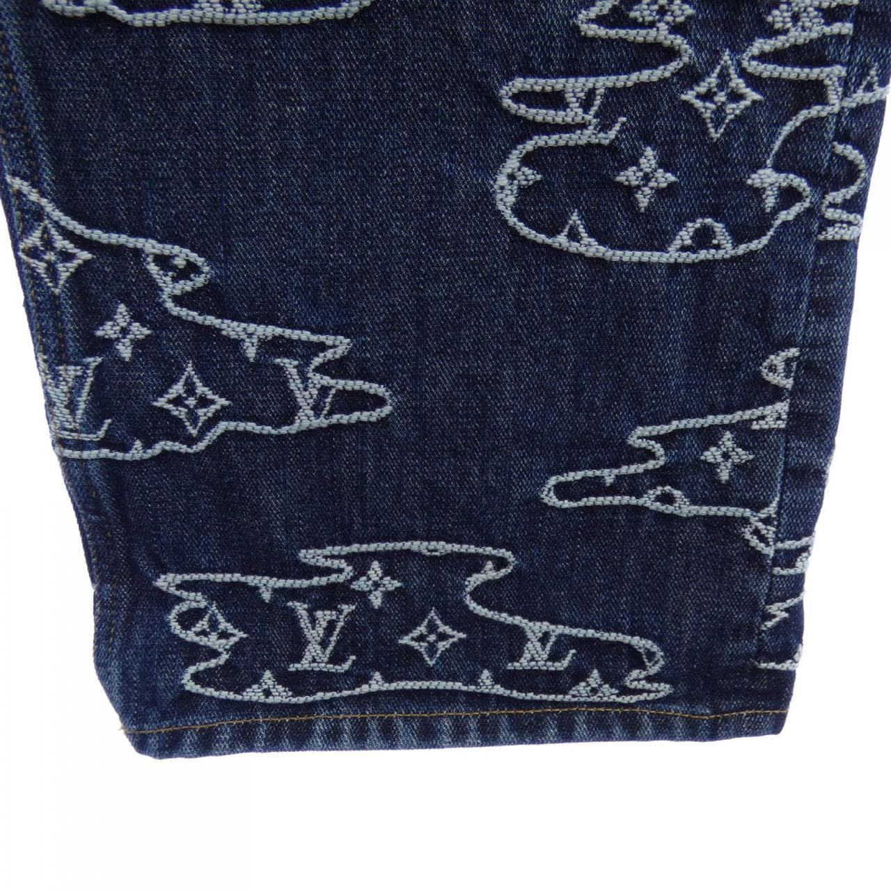 ルイヴィトン LOUIS VUITTON HTD83WYPZ ジーンズ
