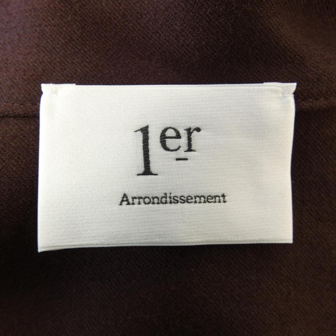 プルミエアロンディスモン 1er Arrondissement ワンピース