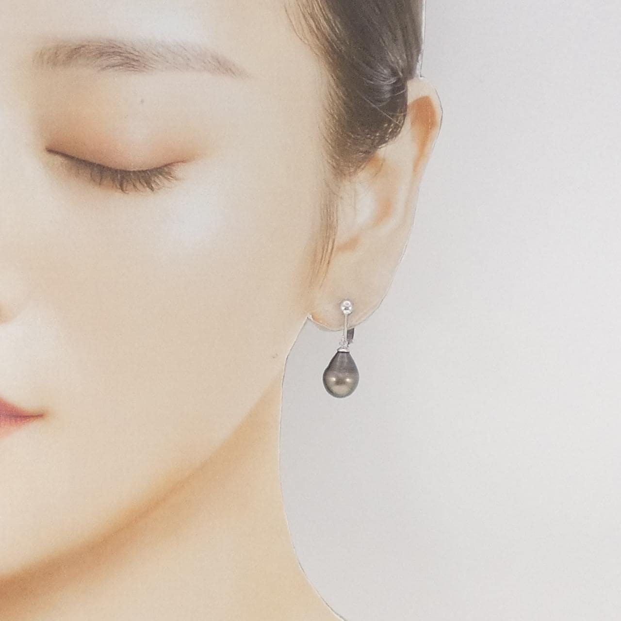 K14WG黒蝶珍珠耳夹