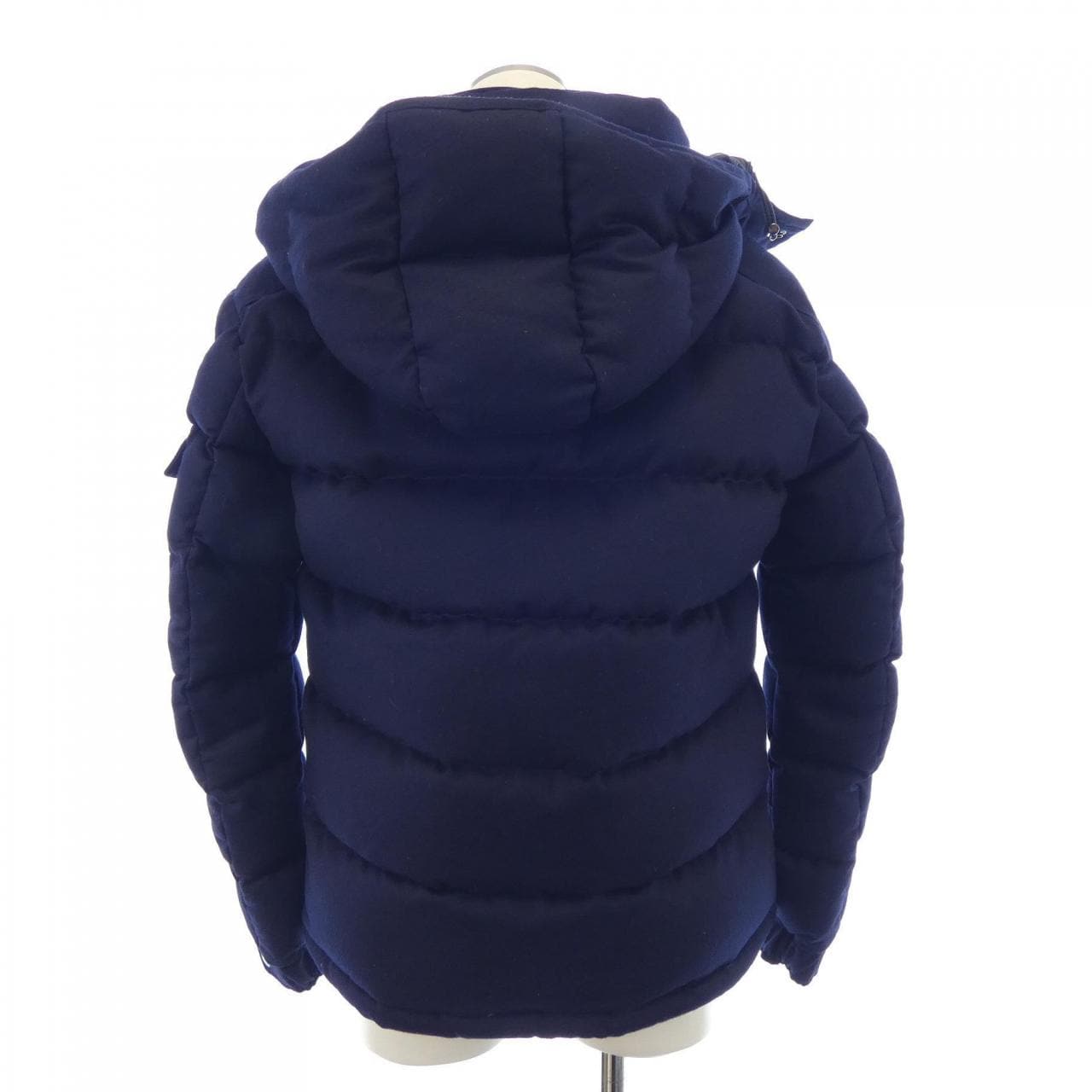 モンクレール MONCLER ダウンジャケット