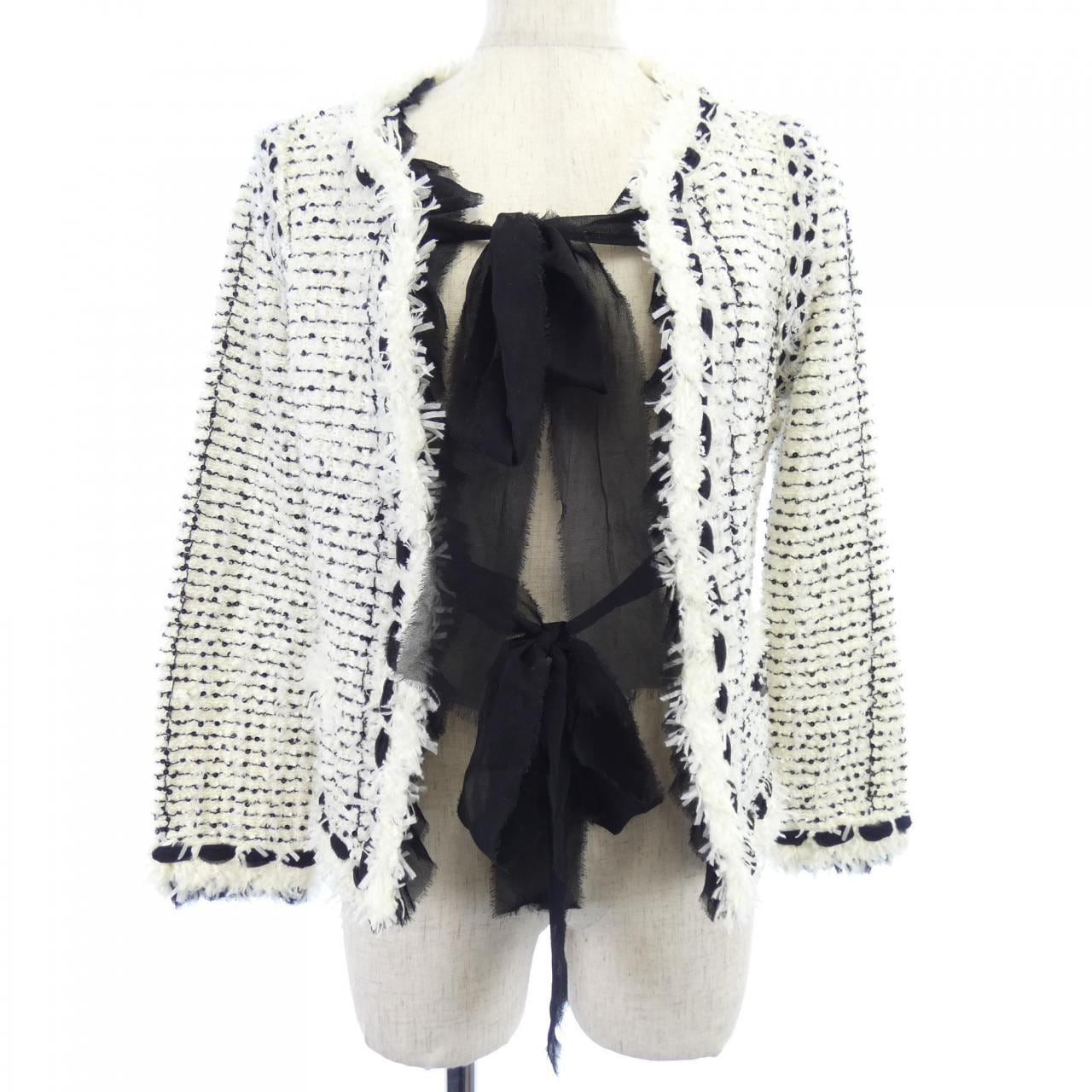 【ヴィンテージ】シャネル CHANEL P25414W03520 05P ノーカラージャケット