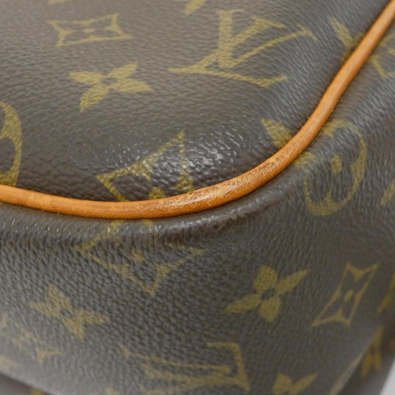 LOUIS VUITTON Monogram Reporter 37 厘米 M45252 单肩包