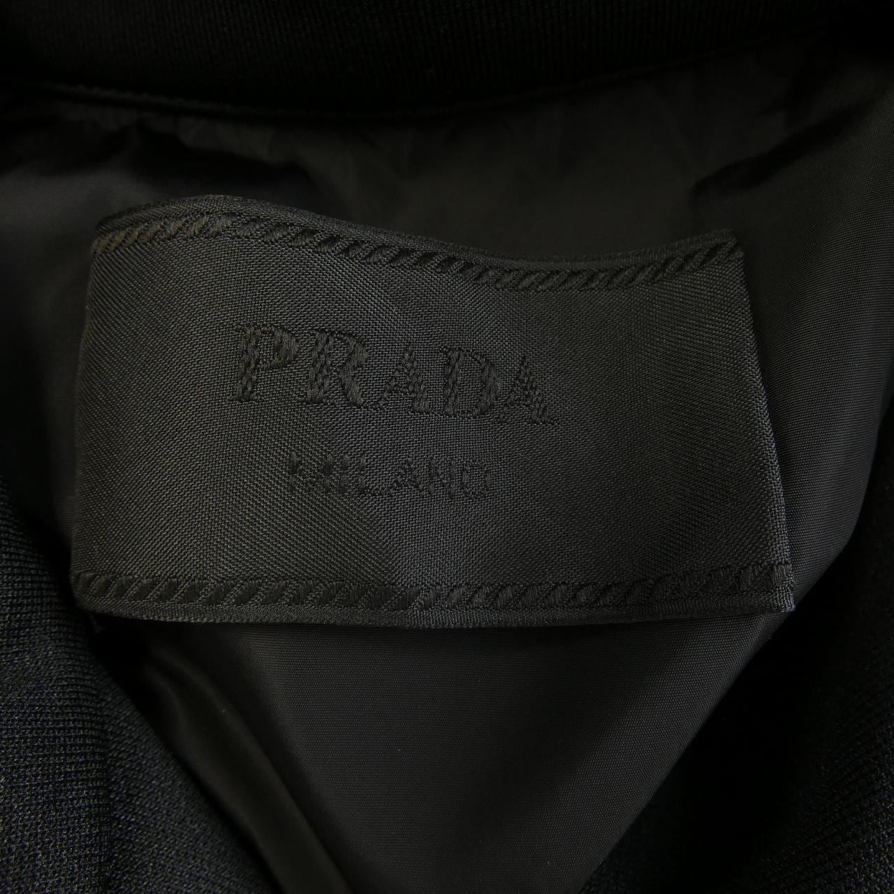 プラダ PRADA UJL198 S212 1ZN1 ブルゾン