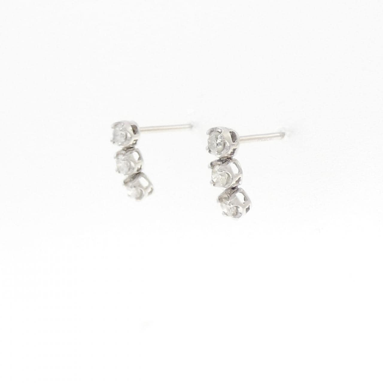 PT900 スリーストーン ダイヤモンド ピアス 0.30CT