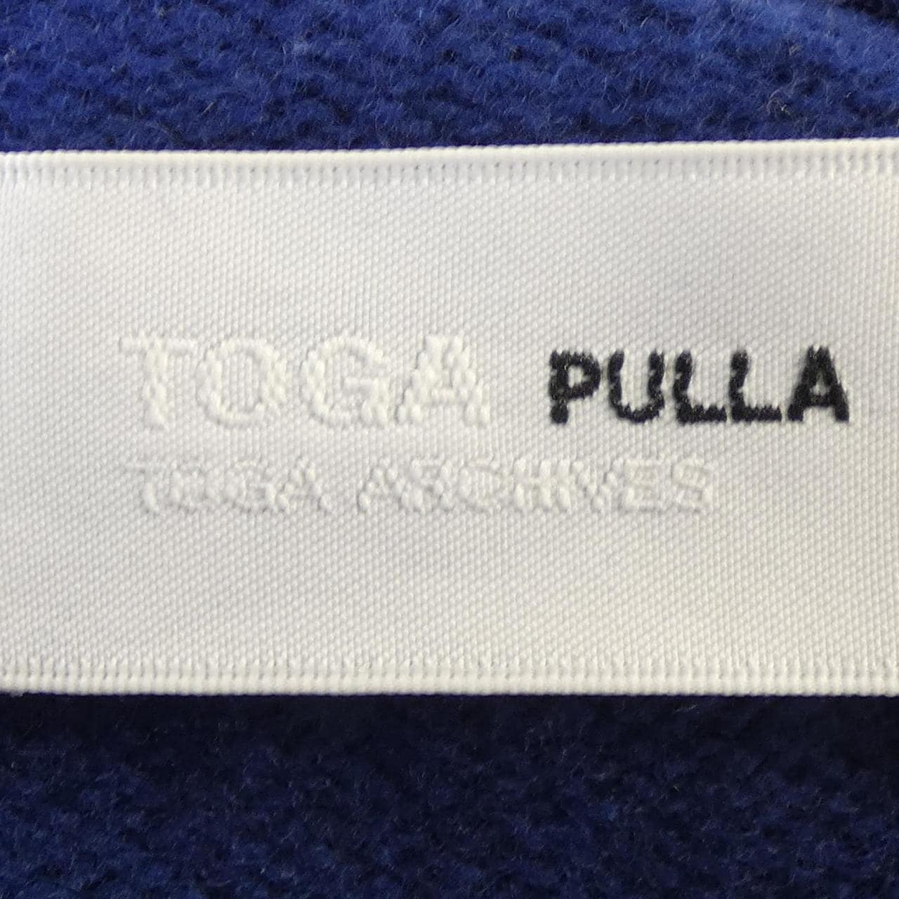 トーガ TOGA TP82-XN203 ニット