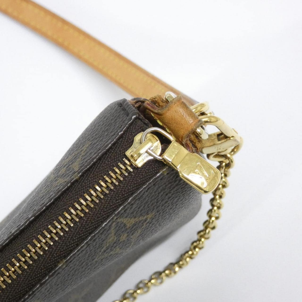 ルイヴィトン モノグラム エヴァ M95567 ショルダーバッグ