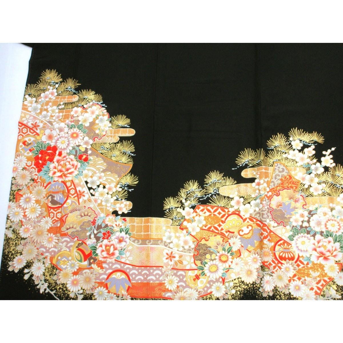 留袖　友禅金彩加工　丸に剣片喰　身幅２Ｌ寸
