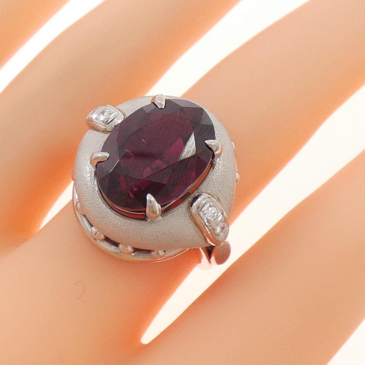 PT900 ガーネット リング 9.23CT