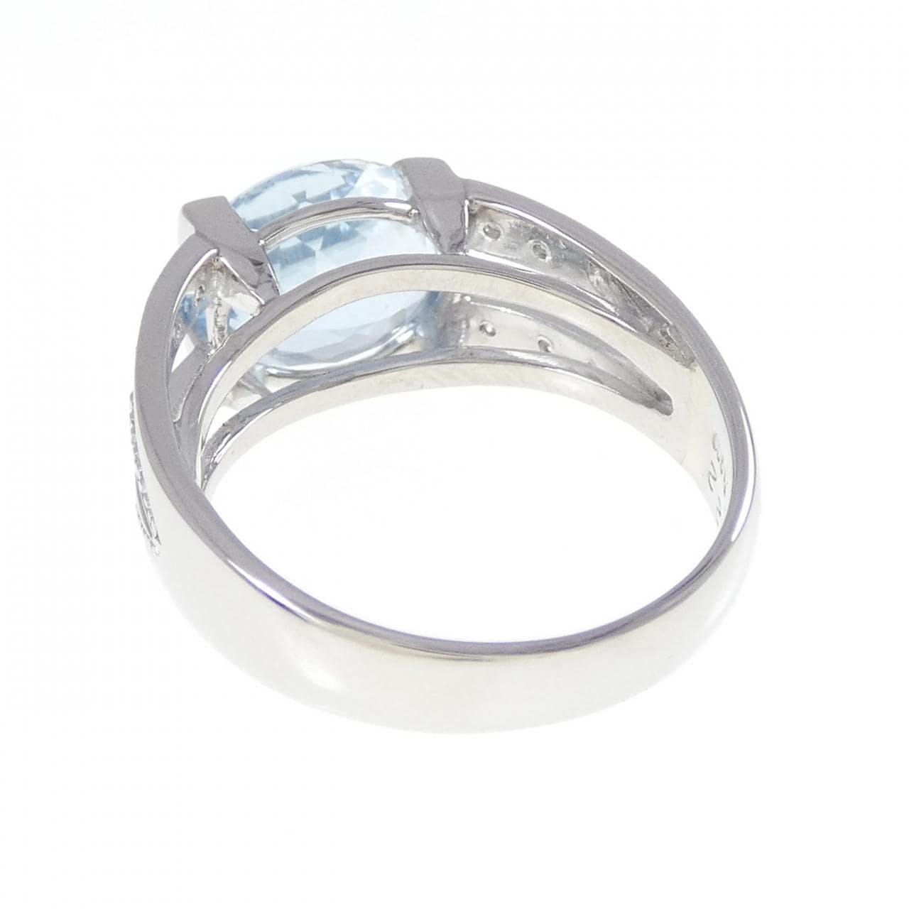 PT900 アクアマリン リング 3.32CT