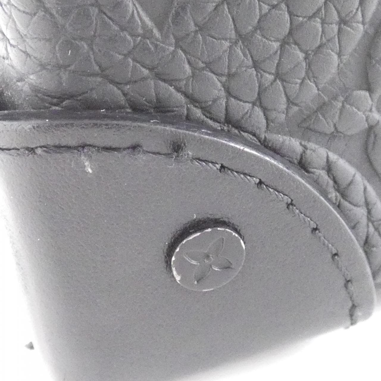 ルイヴィトン トリヨン モノグラム ソフトトランク ウォレット M80224 ショルダーバッグ