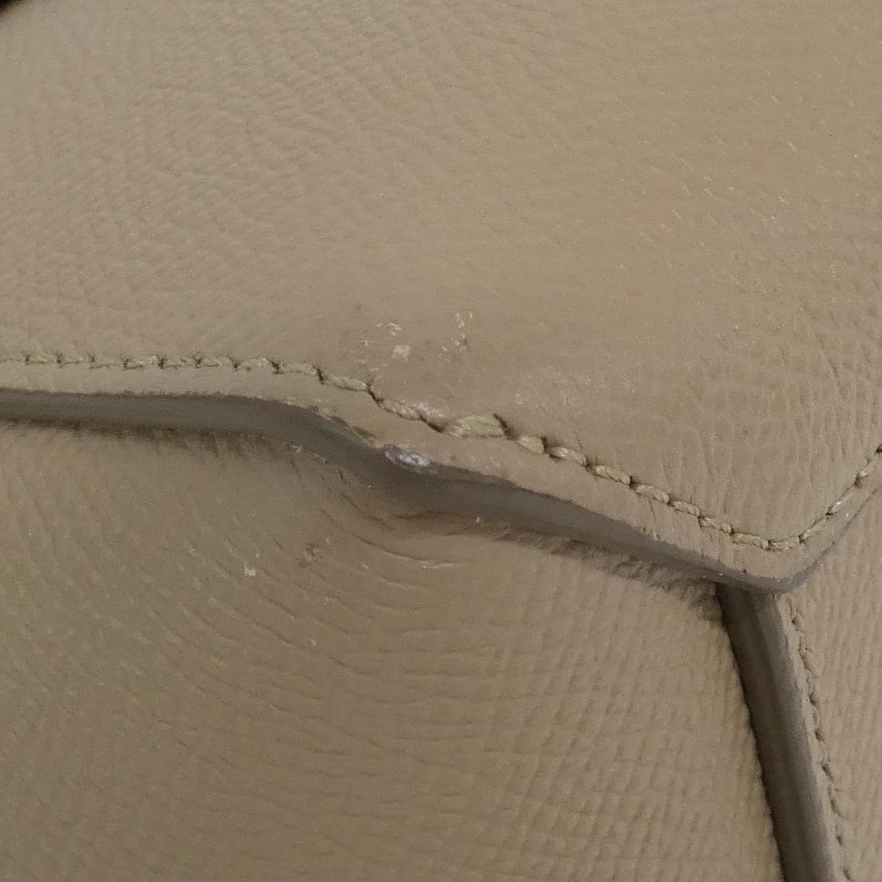CELINE Nano 腰带 189003ZVA 包