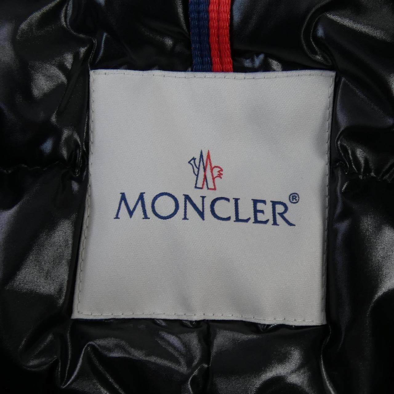 MONCLER蒙克勒羽绒服