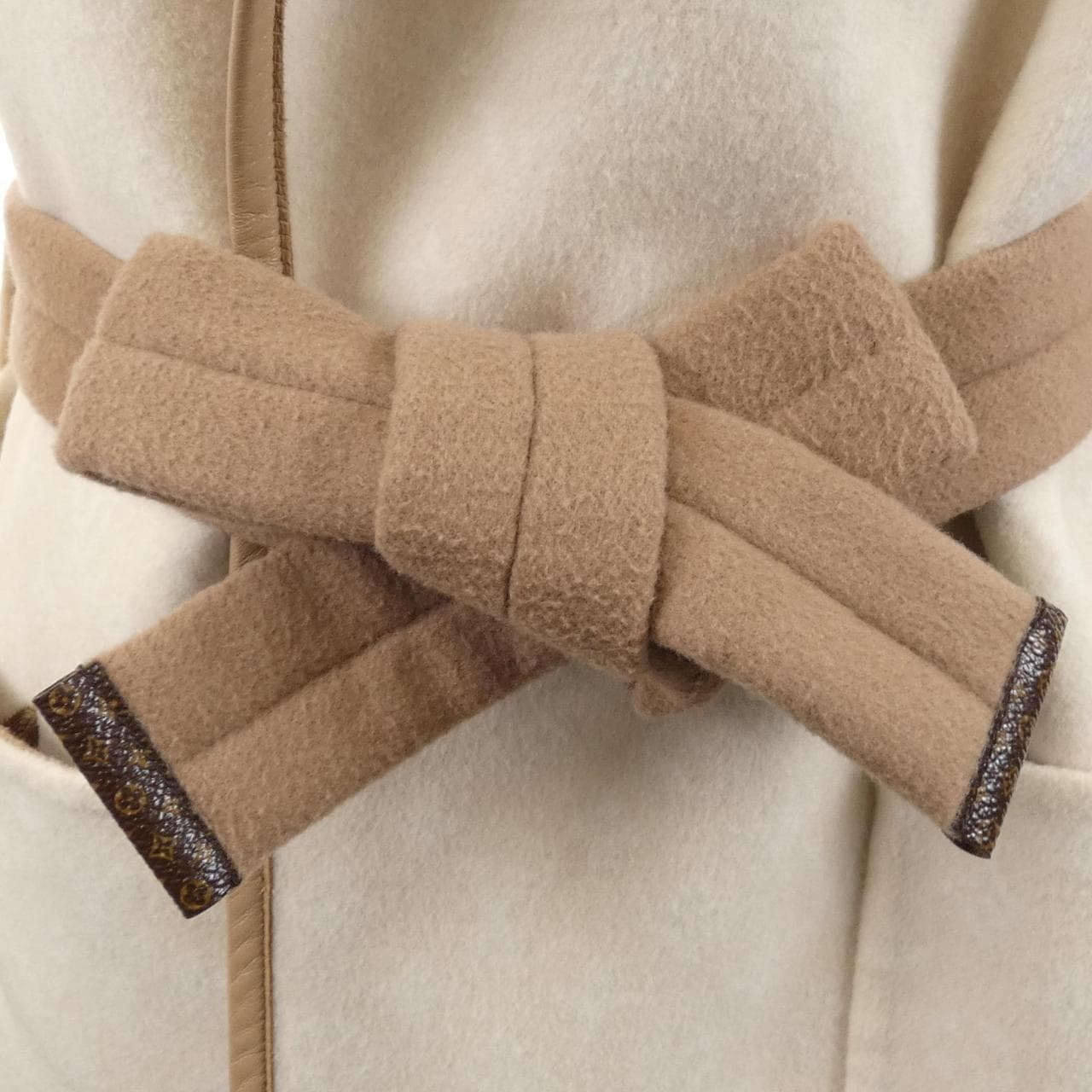 ルイヴィトン LOUIS VUITTON FRCO39QWE コート