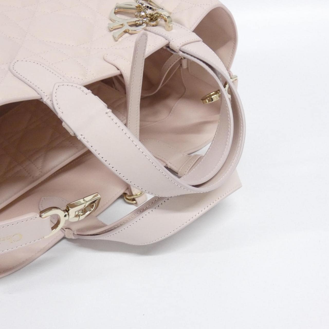 【未使用品】クリスチャンディオール ディオール トゥジュール ミディアム M2821OSNW バッグ